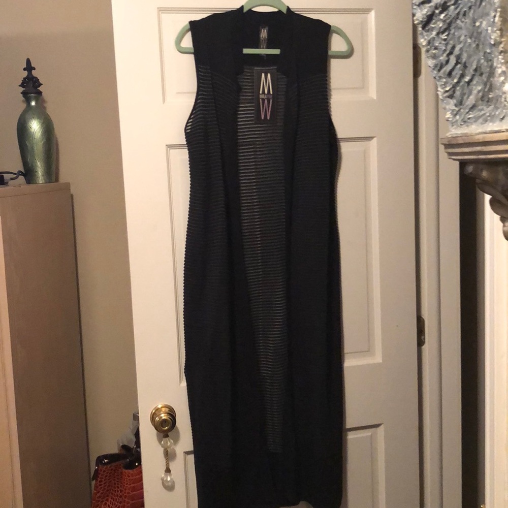 Marla Wynn’s long vest